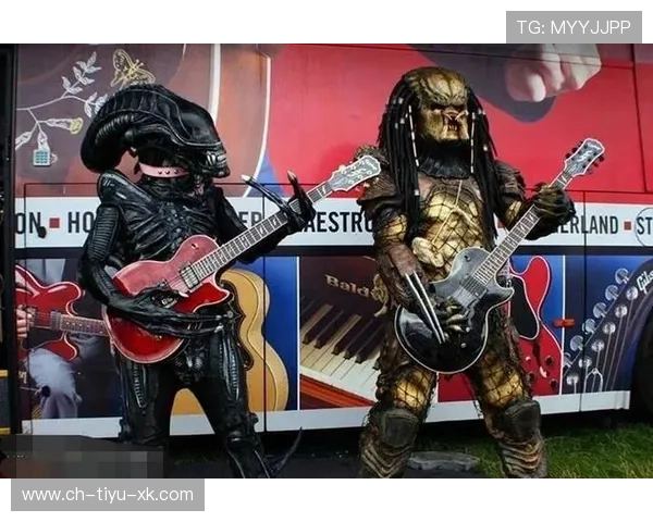 “铁血战士”——车手面对困难与挑战的奋战瞬间，铁血战士机车